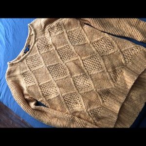 True golden yellow American eagle sweater